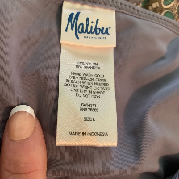 Beautiful bikini 👙 - Picture 4 of 5